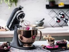 Lassen Sie Ihre Küchenmaschine die Arbeit erledigen