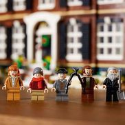 LEGO® Minifiguren von 5 beliebten Charakteren
