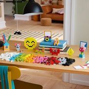 Buntes, kreatives Geschenk für Kinder