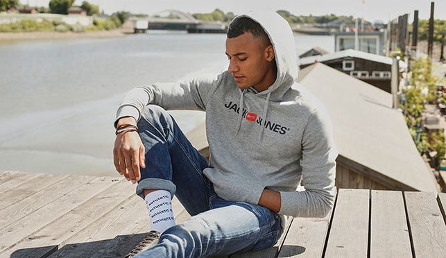Jack & Jones – Lässige Streetwear-Looks
