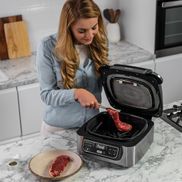 Authentisches Raucharoma wie vom Holzkohlegrill