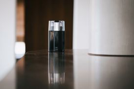 Kompaktes Design für bis zu 60 g Kaffeebohnen: 