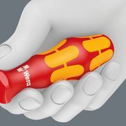 An die Hand angepasst