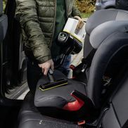 Zusätzliches Zubehör speziell für die Autoinnenreinigung