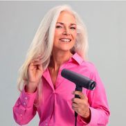 Glattes Styling ohne Frizz: Ionen-Technologie