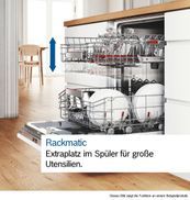 Extraplatz im Spüler für große Utensilien.