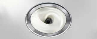 Kalter Milchschaum auf Knopfdruck
