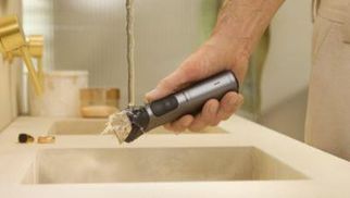 100 % wasserabweisend (unter der Dusche verwendbar)