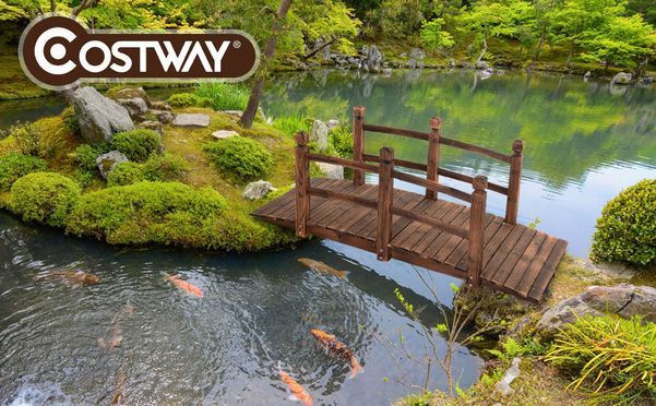 Elegante Holzbrücke für Garten