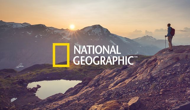 NATIONAL GEOGRAPHIC WLAN Farbwettercenter mit 7-in-1 Profi-Sensor Wetterstation