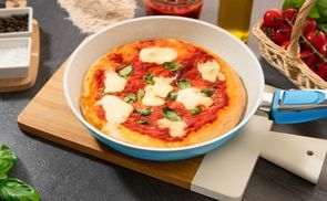 Leckeres Essen drei Pfannen viel Möglichkeiten