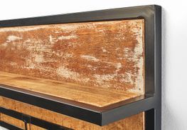 Stabile Ablage & stilvolle Optik