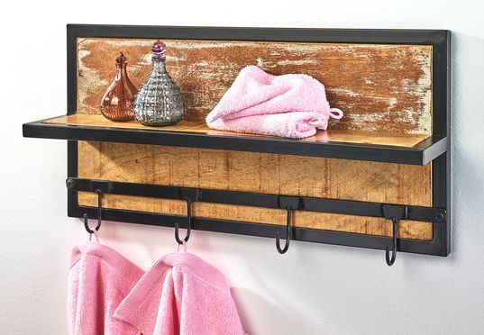 Praktische Wandgarderobe im Industrial Look