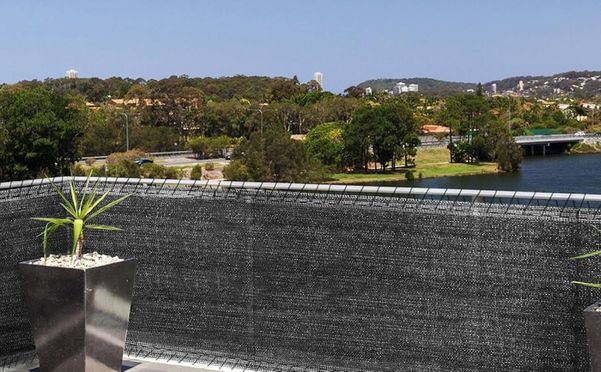 150 g/m² Zaunblende Tennisblende Schattierwert 85%, Sichtschutz , Sonnenschutz , Windschutz 
