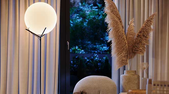 Ausdrucksstarkes Designobjekt – s.luce Poseidon Stehleuchte