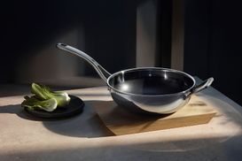 Material Wok