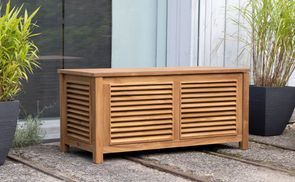 Massives Teak – robust, witterungsbeständig und edel