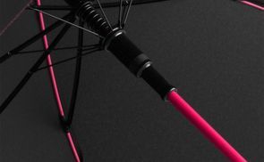 Elegantes Design mit farbigem Akzent
