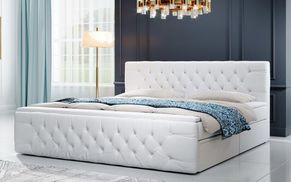 Elegantes Design mit Chesterfield Nähten & Strass
