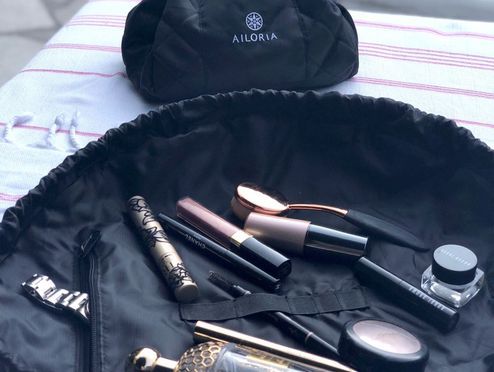 Make Up Utensilien aufgeräumt in Sekunden AILORIA ON THE GO!