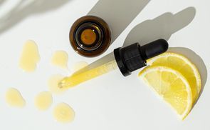 Vitamin C Complex Serum gegen Hautirritation
