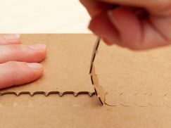 Müheloses Erlebnis: Kartons für Einmaliges Öffnen