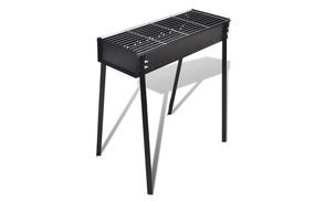 Robuster Holzkohlegrill aus Stahl