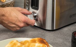 Praktischer Brötchenwärmer für warmes Frühstück