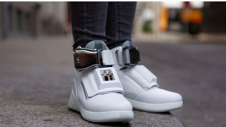 Die First Class Shoes von Virgin America.