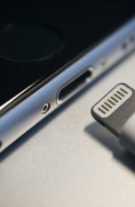 iPhone 8 kabellos laden.