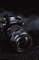 Die Olympus OM-D EM-1 Mark II Systemkamera.