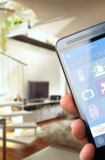 Wohnung wird per Smartphone gesteuert
