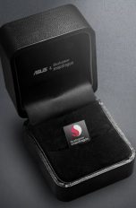 Bild Snapdragon-Logo in einer Ringschachtel