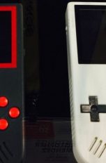 Großaufnahme Super Retroy Boy-Geräte in schwarz und weiß
