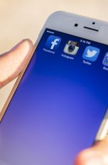 Facebook App auf Smartphone