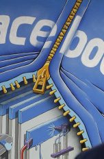 Wand mit Grafik, die Facebook-Logo auf öffnendem Reißverschluss zeigt.