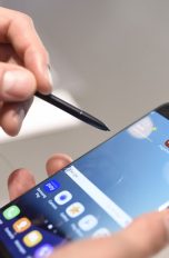 Samsung Galaxy Note 7 wird mit Eingabestift bedient.