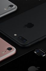Rückseiten fünf verschiedener iPhones