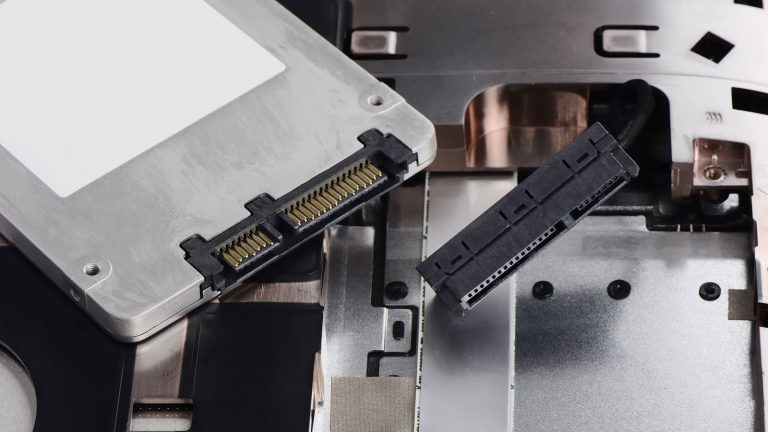 Notebook mit SSD ausrüsten Notebook mit SSD ausrüsten