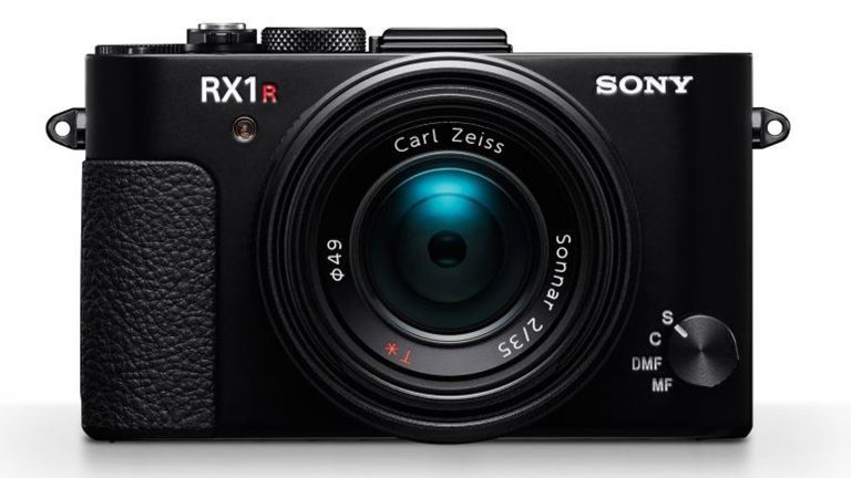 Die Sony RX1R II