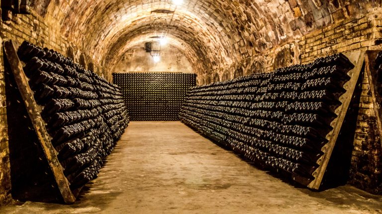 Wein lagern Weinkeller Wein lagern Weinkeller