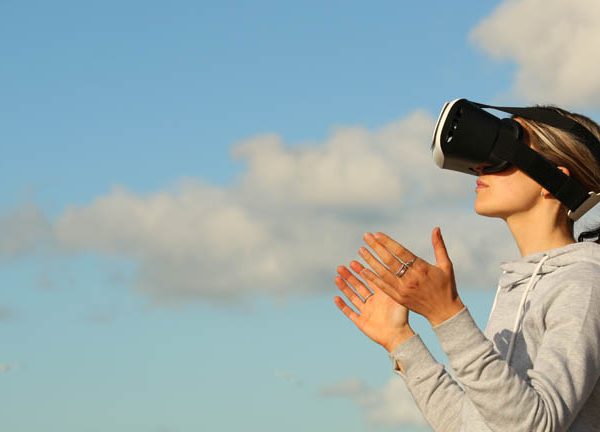 Virtual Reality: Google bringt Standalone-VR-Brillen