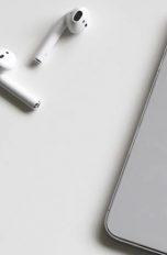Apple AirPods