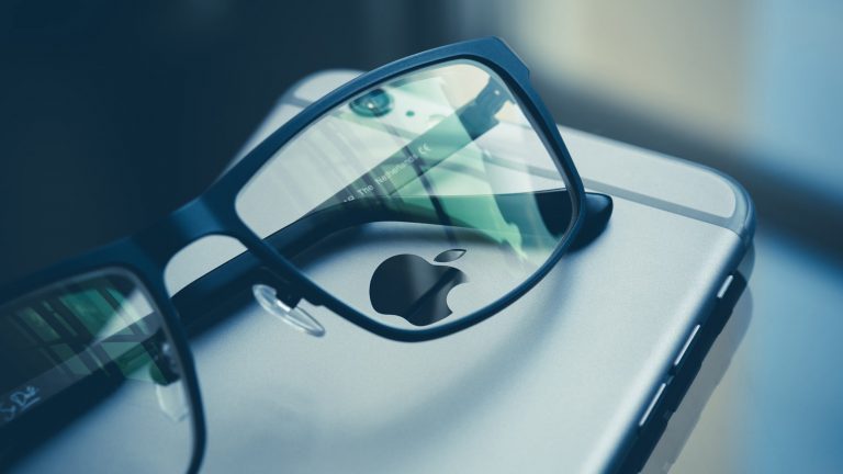 Apple Glasses