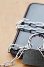 Ein iPhone mit SIM-Lock funktioniert nur mit einem bestimmten Anbieter