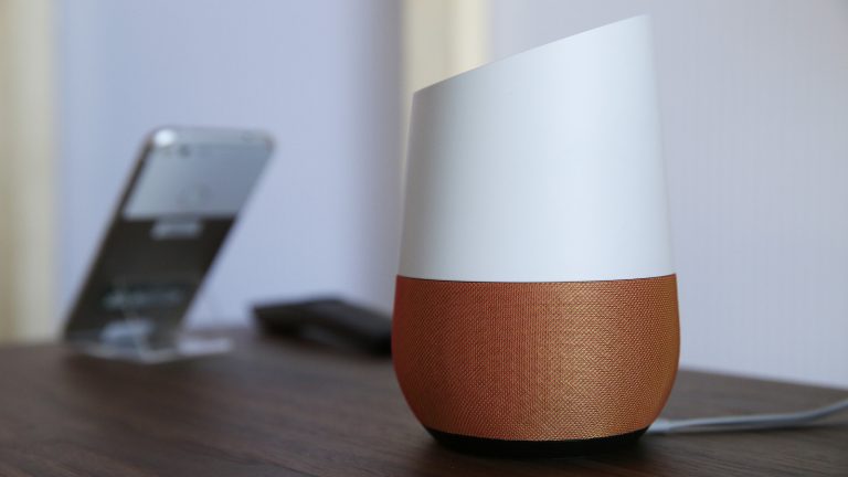 Google Home Lautsprecher