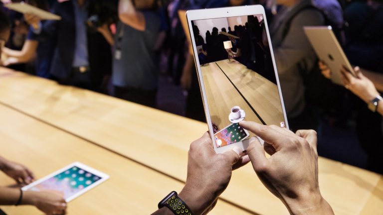 iOS 11 ARKit