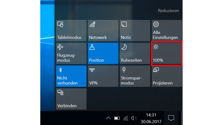 Bildschirmhelligkeit einstellen Sonnen-Kachel Veränderung der Monitor-Helligkeit über das Info Center.