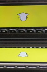 Snapchat Logo auf Smartphone