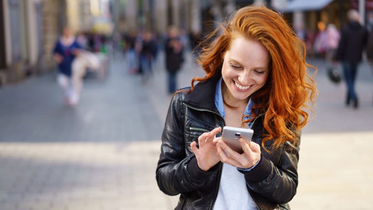 Tippen auf dem Smartphone ist manchmal mühselig. Aber es gibt einfache Wege, das schneller und einfacher zu gestalten
